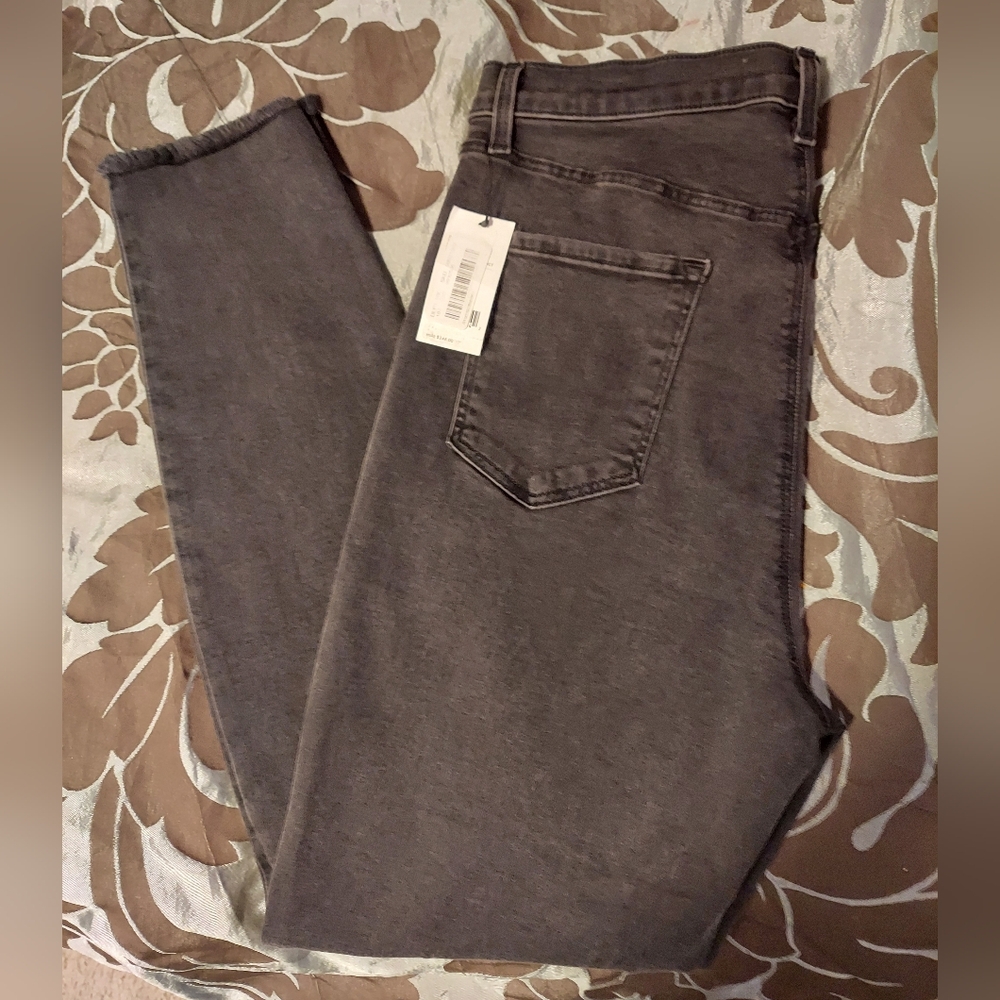 🔥 NWT J brand jeans Leenah